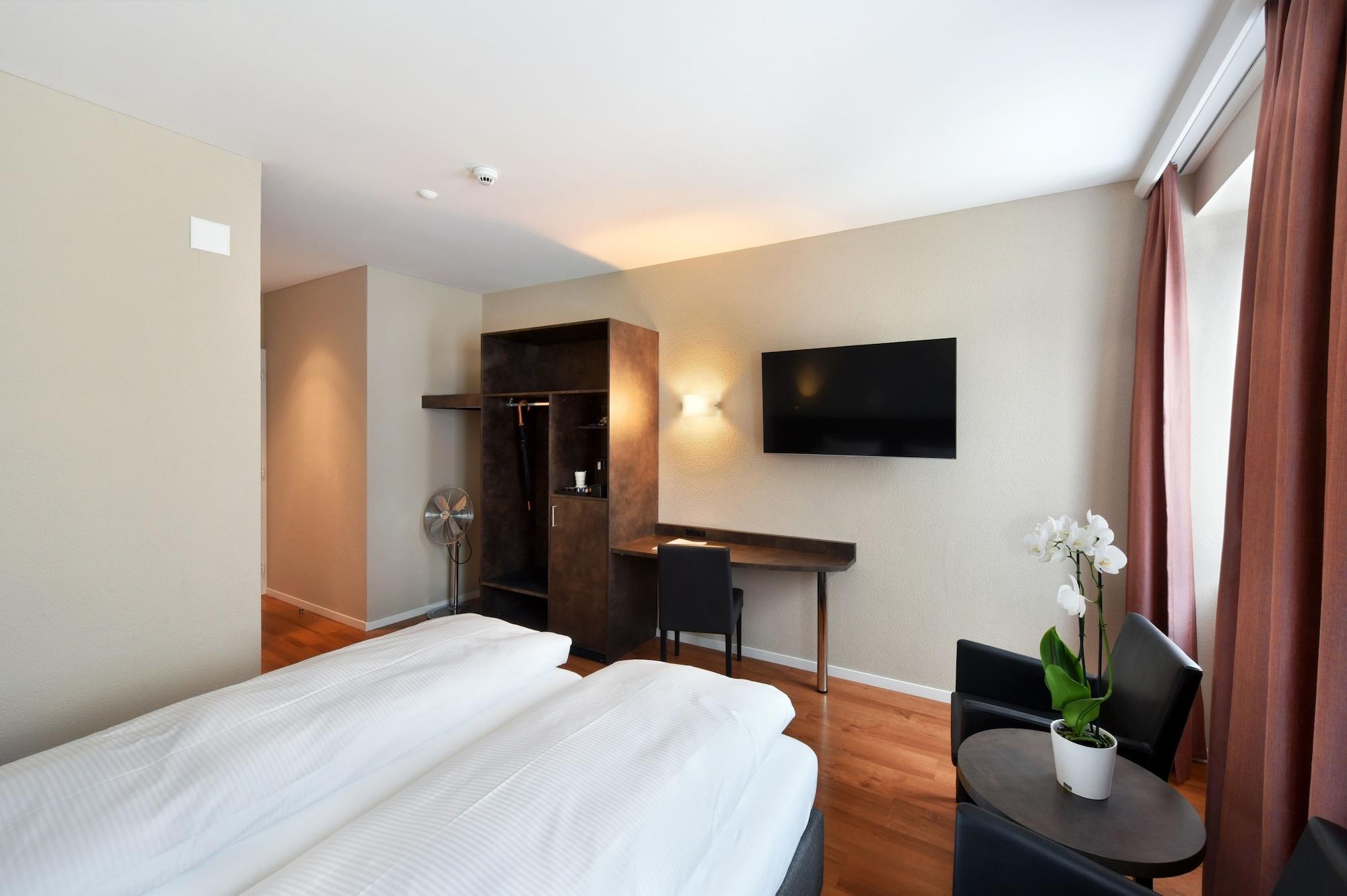 Altstadt Krone Hotel 3*