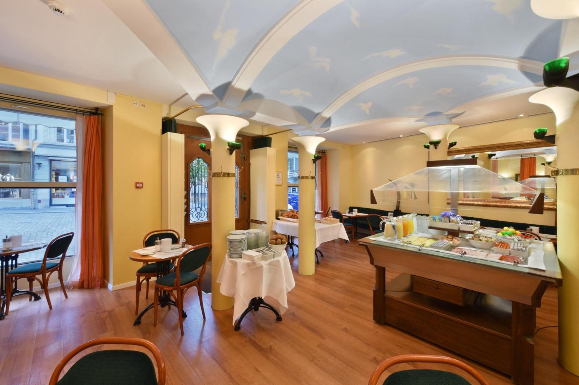 Hotel Altstadt Krone Lucerna